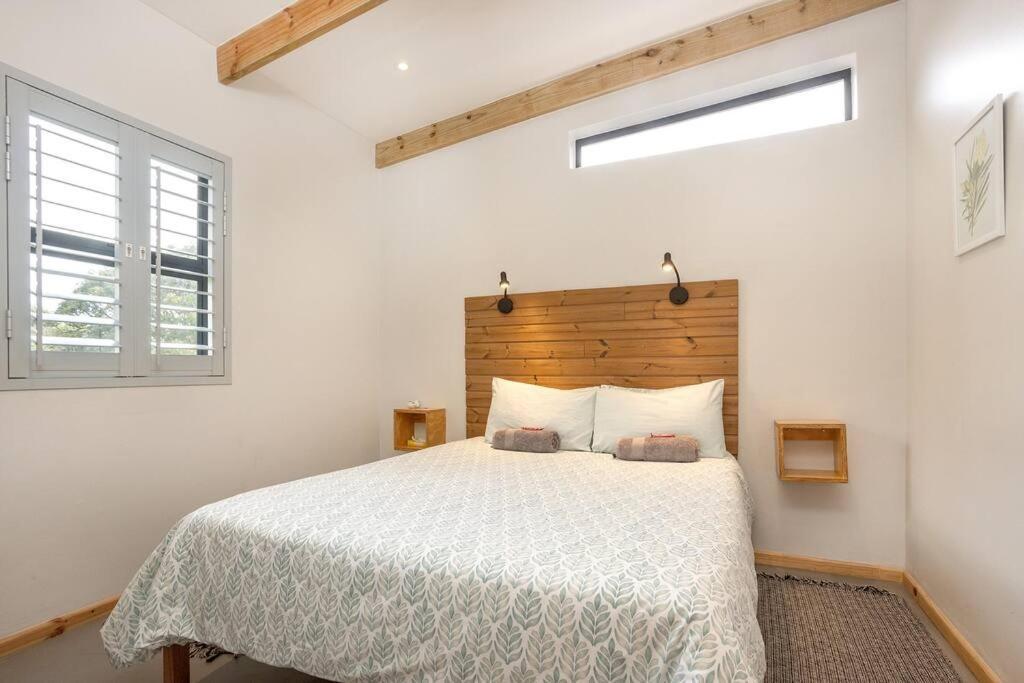 Mountain And Sea Cottage Hermanus Bagian luar foto